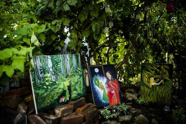 Garden and Art Tour with Monashee Spirits
